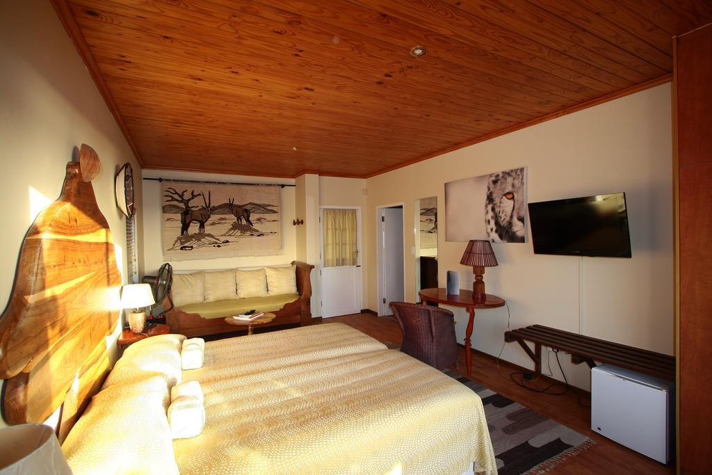 Lagoon Lodge Волфіш-Бей Екстер'єр фото